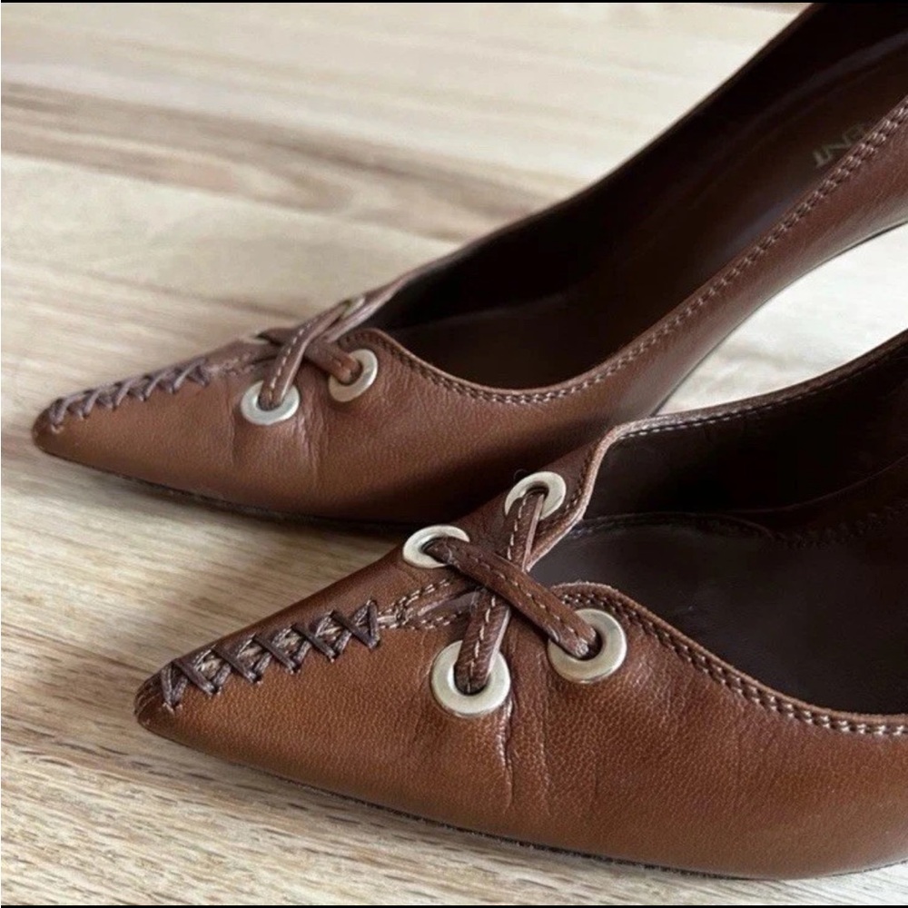 YSL Yves Saint Laurent (YSL) Rive Gauche brown leather tie-front pumps 37 EUC - Picture 7 of 16